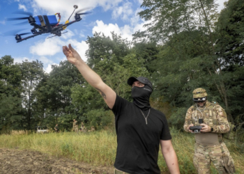 Ουκρανικά drones χτύπησαν ρωσικούς σταθμούς άντλησης πετρελαίου