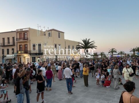 Ρέθυμνο: Συγκέντρωση διαμαρτυρίας για τα Τέμπη στην πλατεία Αγνώστου Στρατιώτη
