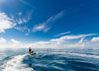 Ρέθυμνο: Τρεις συλλήψεις για τον σοβαρό τραυματισμό του 19χρονου με τζετ σκι