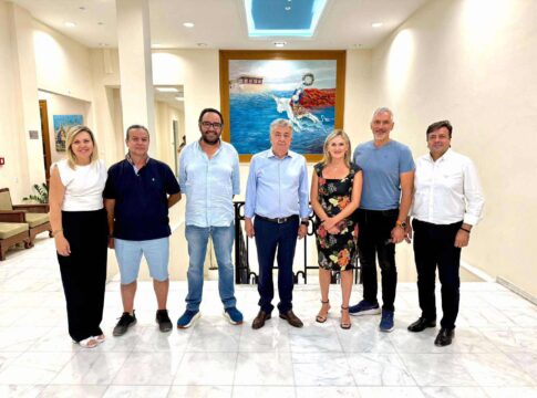 Σε κοινή πορεία ΕΑΚΗ και Περιφέρεια Κρήτης για τη βελτίωση των συνθηκών άθλησης