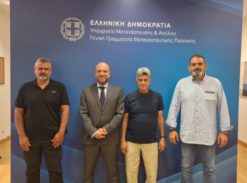 Σε σύσκεψη με τον Γ.Γ. Μεταναστευτικής Πολιτικής εκπρόσωποι των αγροτών της Ιεράπετρας