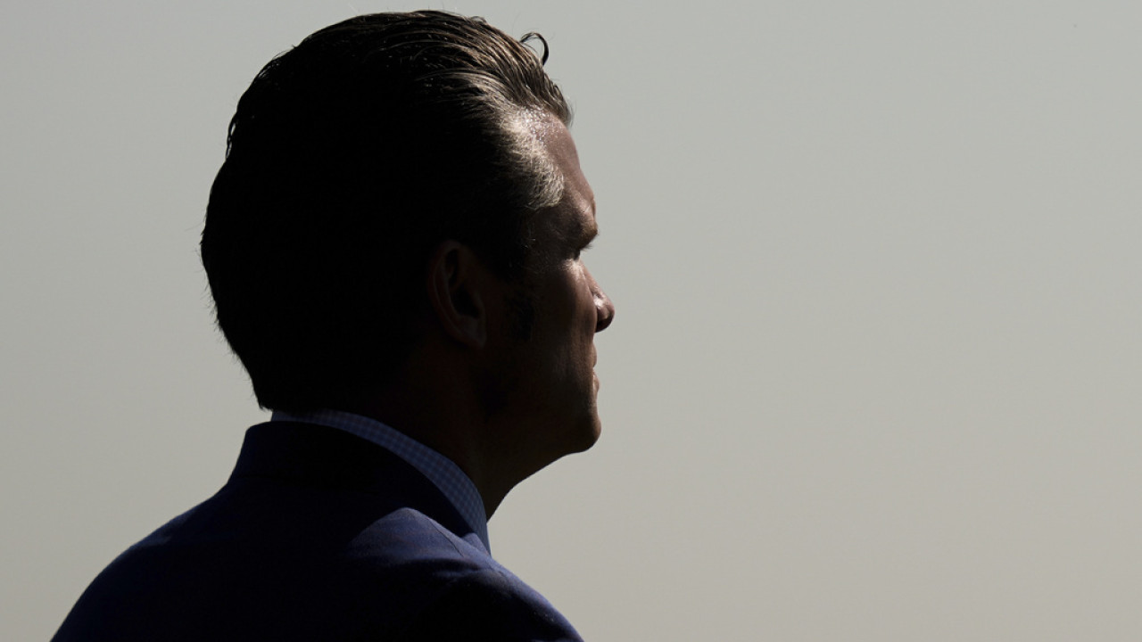 Σε τι θα επικεντρωθεί τελικά η μυστηριώδης συνάντηση του Χέγσεθ με τους στρατηγούς των ΗΠΑ