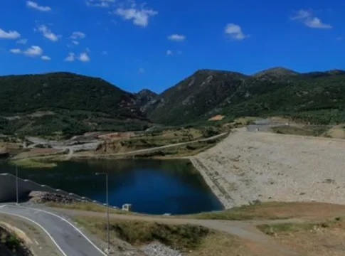 Σε τροχιά σύγκρουσης ΟΑΚ και Δήμοι για το Φράγμα Αποσελέμη – Ξεκίνησε η σταδιακή υδροδότηση του Ηρακλείου