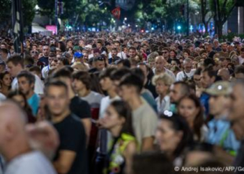 Σερβία: Η Ορθόδοξη Εκκλησία στο πλευρό του Βούτσιτς