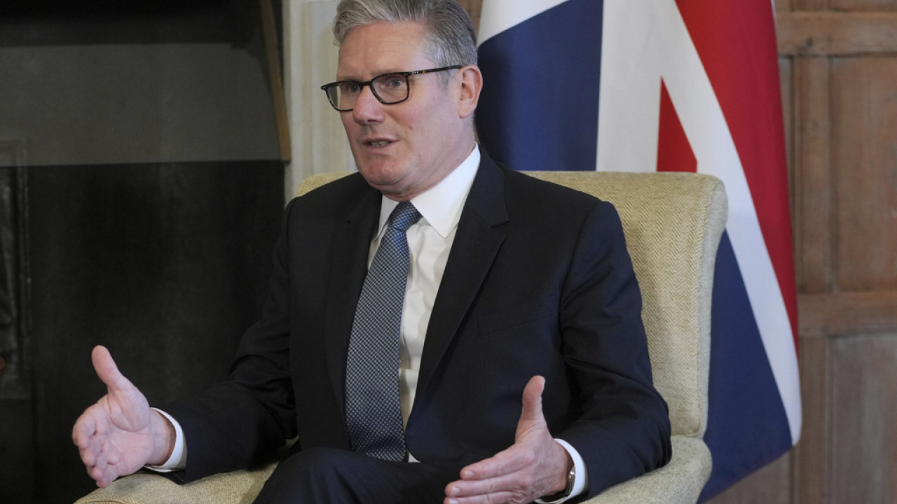 Στάρμερ: «Απερίσκεπτη» η κίνηση της Ρωσίας