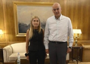 Συνάντηση της Υφυπουργού Μετανάστευσης και Ασύλου Σ. Βολουδάκη με τον Υπουργό Εθνικής Άμυνας Ν. Δένδια