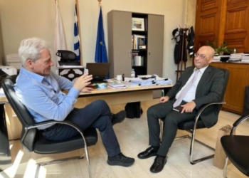 Συνάντηση του Δημάρχου Ηρακλείου Αλέξη Καλοκαιρινού με τον Πρέσβη της Αρμενίας στην Ελλάδα Τιγκράν Μκρτσιάν