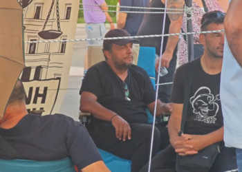 Τέμπη: Δέκατη ημέρα απεργίας πείνας του Πάνου Ρούτσι - Νέα συγκέντρωση στο Σύνταγμα