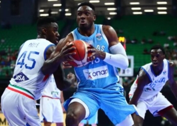 Θανάσης Αντετοκούνμπο: «Με είδαν με την Εθνική Ελλάδας οι άνθρωποι των Μιλγουόκι Μπακς και ήταν ενθουσιασμένοι»