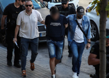 Θεσσαλονίκη: Ασφυκτικός ο θάνατος της 59χρονης που την έπνιξε με σακούλα ο αδερφός της - Τι έδειξε η νεκροψία