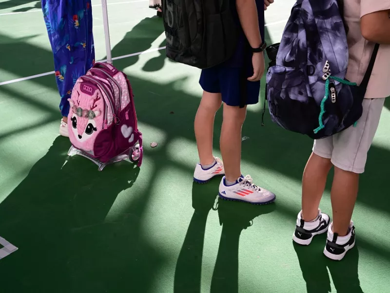 Μαθητές σε σχολείο