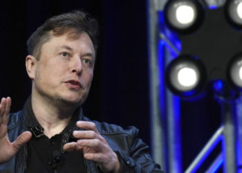 Το όνομα του Μασκ εμφανίζεται σε έγγραφα σχετικά με τον Τζέφρι Επστάιν