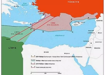 Τουρκικό δικαστήριο καθαίρεσε από τα καθήκοντά του στενό συνεργάτη του Ιμάμογλου
