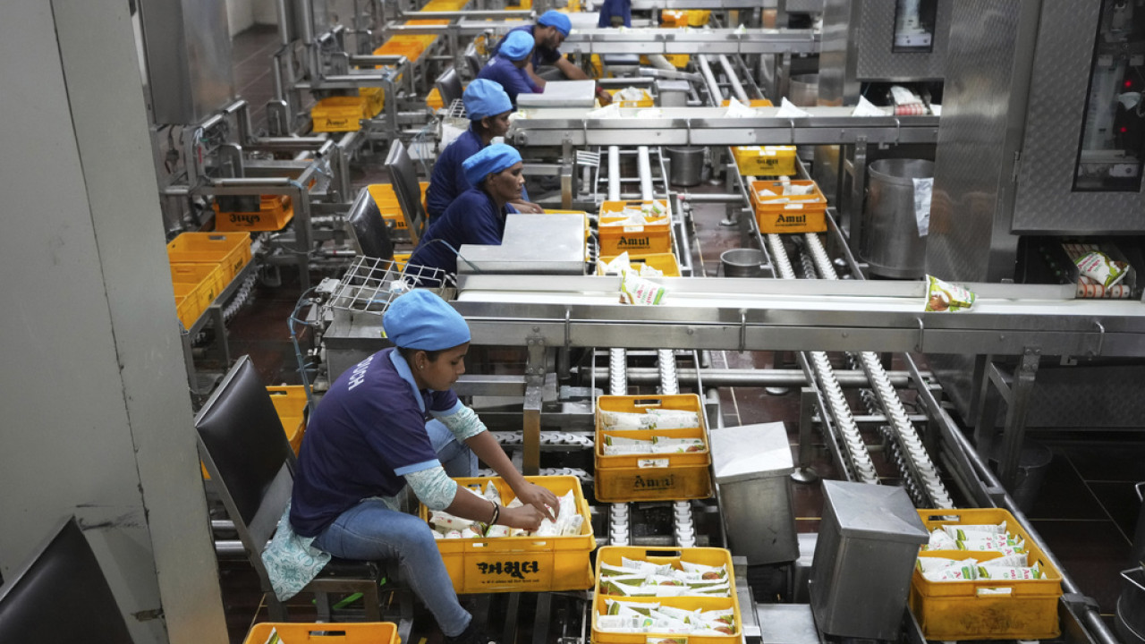 Τραμπ: Οι διαπραγματεύσεις ΗΠΑ-Ινδίας για τους δασμούς συνεχίζονται