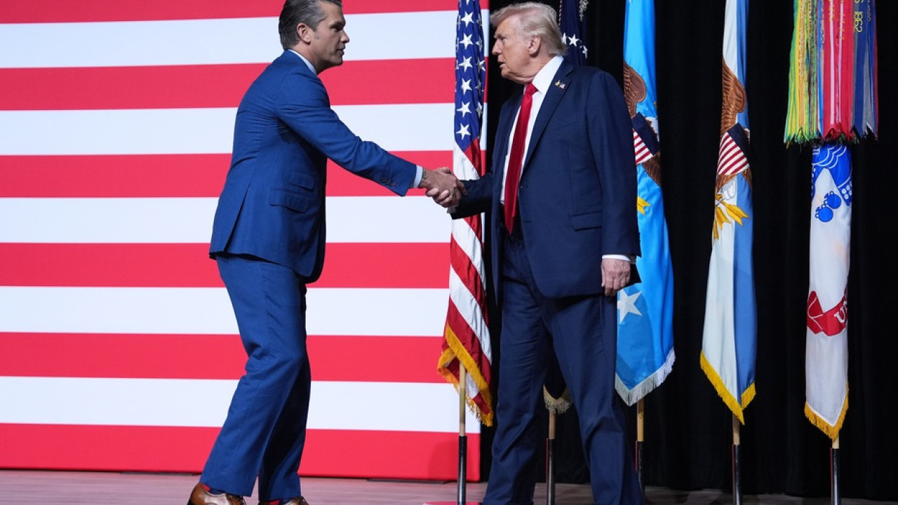 Τραμπ προς στρατηγούς: Δεν έχω ξαναδεί τόσο σιωπηλή αίθουσα