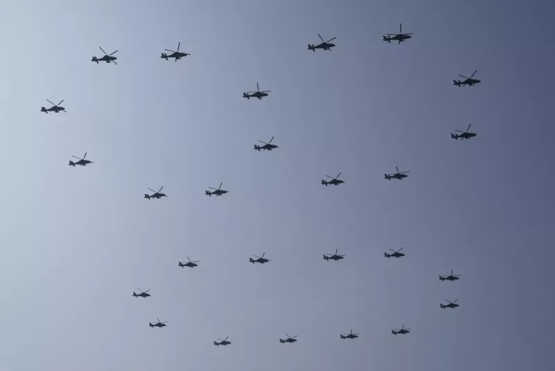Κίνα, στρατιωτική παρέλαση