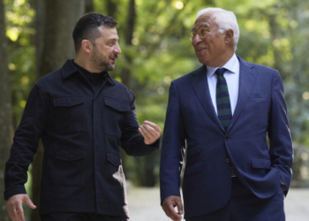 Ζελένσκι: Χιλιάδες ξένοι στρατιώτες θα μπορούσαν να αναπτυχθούν στην Ουκρανία