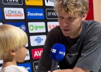 ΑΕΚ: Ο γιος του Κουζμίνσκας πήρε… συνέντευξη από τον πατέρα του (βίντεο)