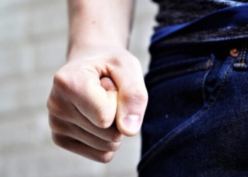 Άγρια συμπλοκή στα Χανιά – Στο νοσοκομείο ένα άτομο