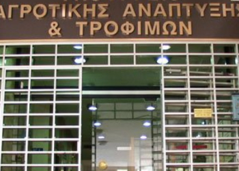 Ακατάσχετες οι ενισχύσεις για ζωοτροφές και φερτά υλικά για Daniel – Στρατιωτικοί κτηνίατροι στη μάχη για την προστασία του ζωικού κεφαλαίου