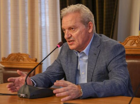 Αλέξης Καλοκαιρινός: Τι λέει για Ενετικά Τείχη και Νεώρια