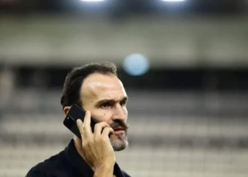 Αντίστροφη μέτρηση για την αποπομπή Νταμπίζα με εντολή Μπούση