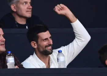 Αποθεώθηκε στο ΣΕΦ ο Τζόκοβιτς