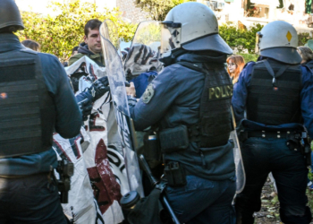 Body cams στις στολές αστυνομικών της Ο.Π.Κ.Ε, στο κέντρο της Αθήνας