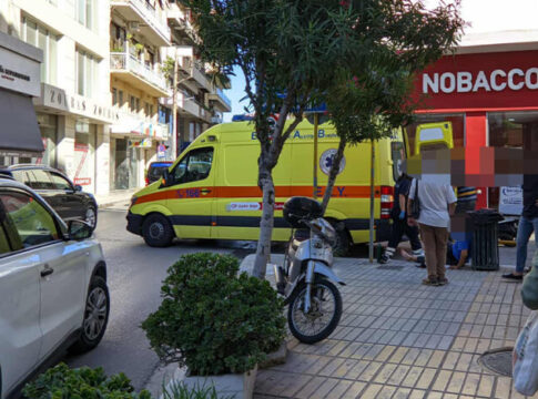 Χανιά: Αναστάτωση για οδηγό δίκυκλου – Τον παρέλαβε το ΕΚΑΒ