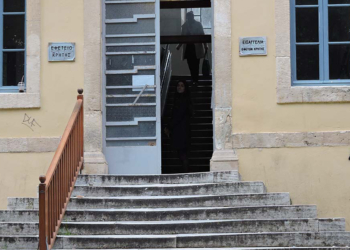 Χανιά: «Ήταν πράκτορας της Χαμάς» – Βαριές καταδίκες για την επίθεση με τσεκούρι σε διανομέα