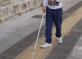Χωρίς υποδομές και χωρίς εκπαιδευτές κινητικότητας ο τυφλοί στην Κρήτη