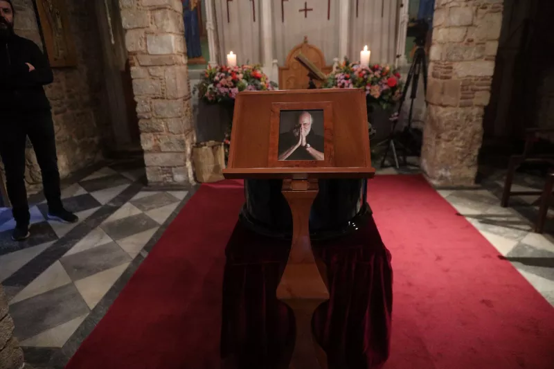 Διονύσης Σαββόπουλος: Σήμερα το τελευταίο αντίο στον «Νιόνιο» που τραγούδησε την Ελλάδα