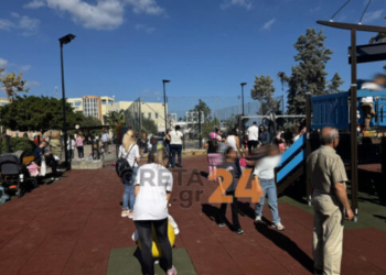 Εγκαινιάστηκε και πλημμύρισε παιδικές φωνές η νέα παιδική χαρά στο Γάζι