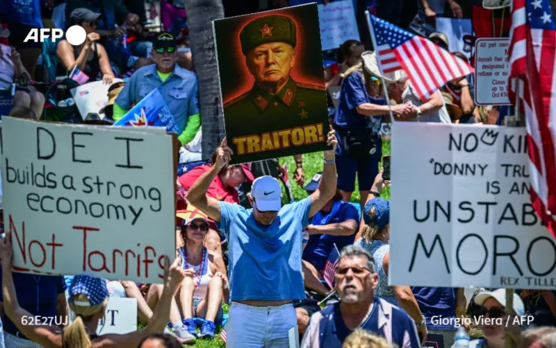 Εκατομμύρια Αμερικανοί θα διαδηλώσουν σήμερα κατά των αυταρχικών πολιτικών Τραμπ