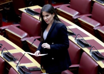 Ελ. Βατσινά: «Χωριά-φαντάσματα στην Κρήτη, τέσσερα χρόνια μετά τον σεισμό»