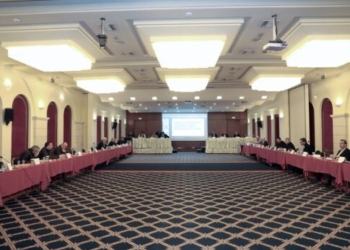 Eνάντια στη δίωξη του Δημάρχου και 20 μελών του Δημοτικού Συμβουλίου Καισαριανής το Περιφερειακό Συμβούλιο Κρήτης