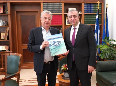 Εντυπωσιάστηκε από την Κρήτη ο Πρέσβης του Αζερμπαϊτζάν