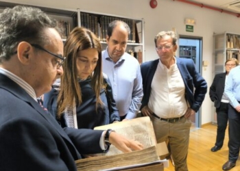 Επίσκεψη Ζαχαράκη – Κεφαλογιάννη στη Δημόσια Κεντρική Βιβλιοθήκη Ρεθύμνου