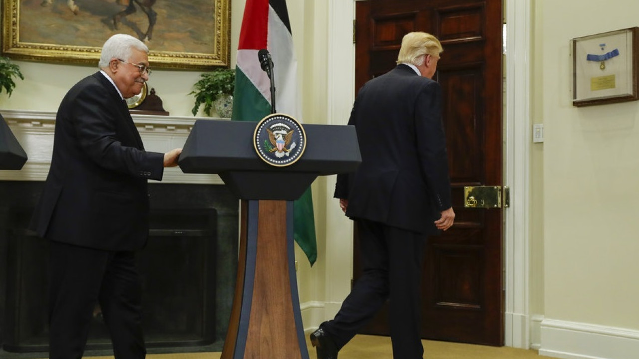 Γάζα: Ο Τραμπ «στρώνει με νάρκες» την επιστροφή της Παλαιστινιακής Αρχής