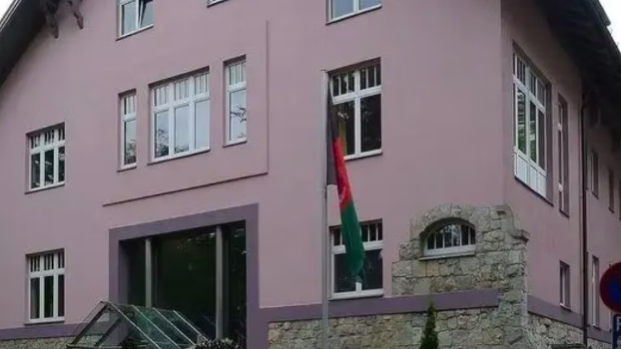 Γερμανία: Παραιτήθηκαν όλοι οι εργαζόμενοι του προξενείου του Αφγανιστάν