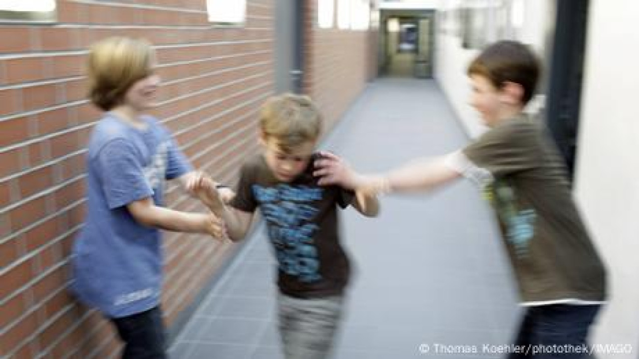 Γερμανία: Σε έξαρση η παραβατικότητα ανηλίκων σε σχολεία