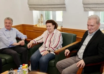 Για Ενετικά Τείχη και Νεώρια ανεβαίνουν στην Αθήνα Αρναουτάκης – Καλοκαιρινός