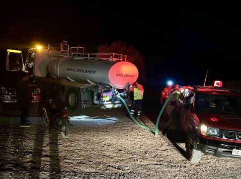 Γωνιές Χερσονήσου: Έγιναν στάχτη 3 στρέμματα γης – Φωτογραφίες