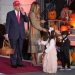 Halloween στον Λευκό Οίκο: Τραμπ και Μελάνια ενθουσιάστηκαν με τους μικρούς σωσίες τους