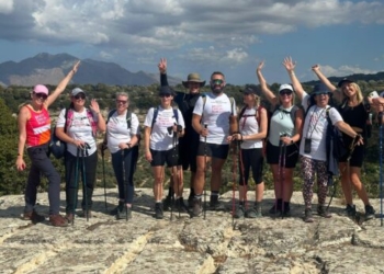 Η Grecotel πεζοπορεί με μήνυμα ζωής για τον καρκίνο του μαστού