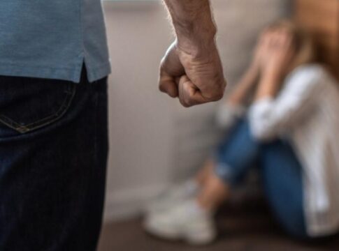 Ηράκλειο: Αναζητείται 32χρονος για τον άγριο ξυλοδαρμό της συντρόφου του