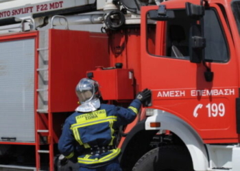 Ηράκλειο: Έσπευσε άμεσα η πυροσβεστική και πρόλαβε τα χειρότερα στη Φιλοθέη!