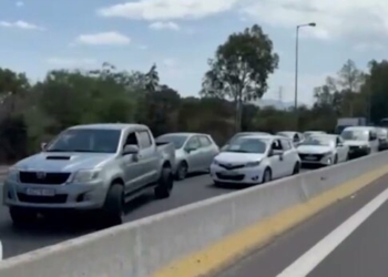 Ηράκλειο: Τι προκάλεσε το πρωινό κυκλοφοριακό «έμφραγμα» σε Κνωσού και Παπαναστασίου