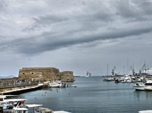 Καιρός: Συννεφιά στην Κρήτη – Που θα βρέξει