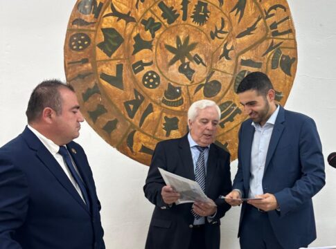 Κωνσταντίνος Κεφαλογιάννης: Τιμήθηκε για τη συνεισφορά του στην αναγνώριση του Σοκαρά ως μαρτυρικού χωριού